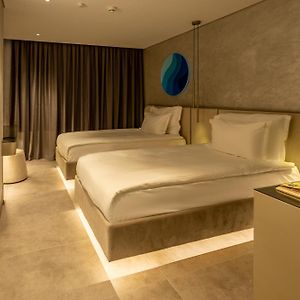 Camera standard con letto king size
